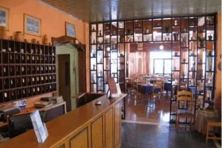 HOTEL FADIRA