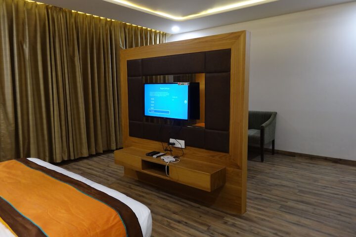 Room 10 of 45