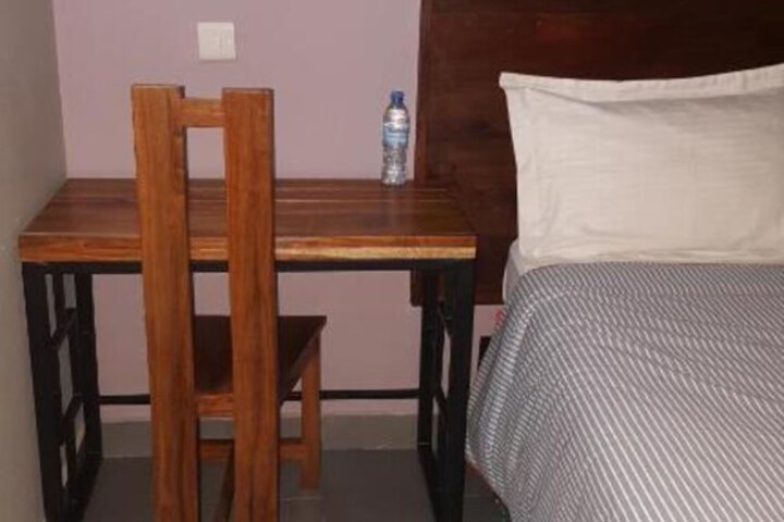 Room 7 of 56