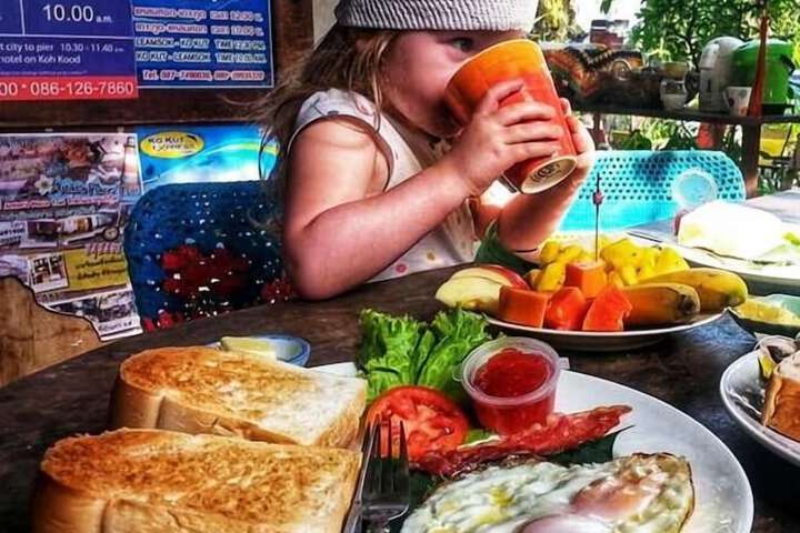 Dining Photos
