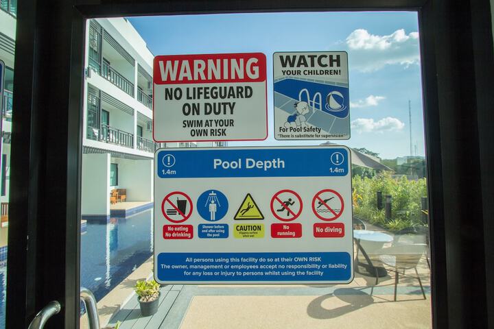 Pool 32 of 39