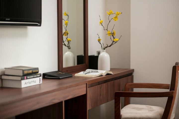 Room 20 of 53