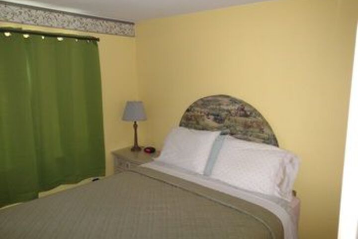 Room 18 of 51