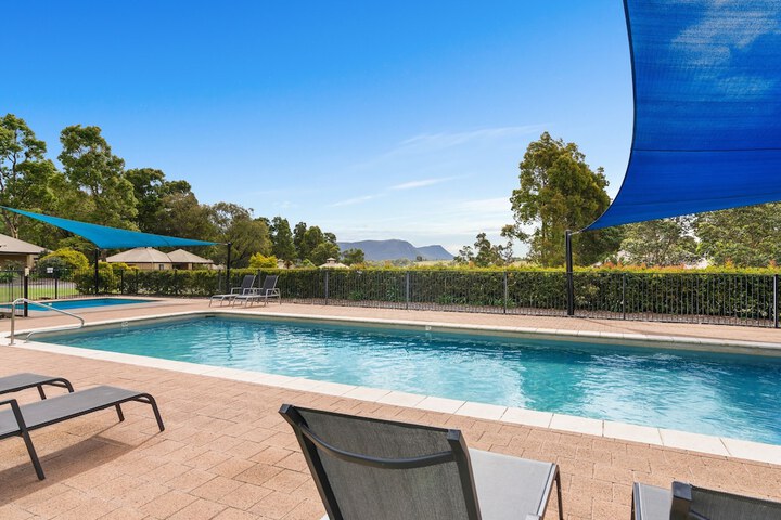 Pool 60 of 114