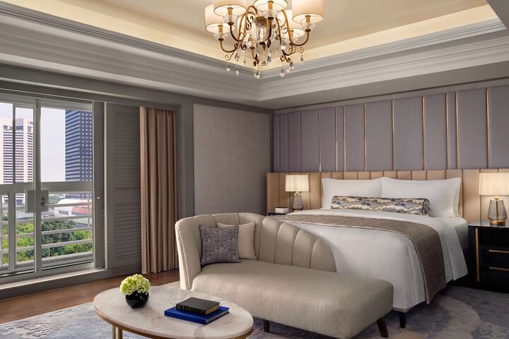 Room 10 of 75