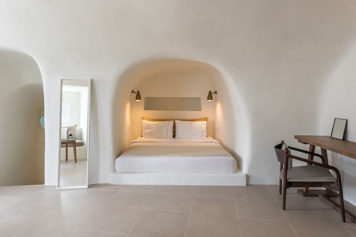 Room 10 of 63