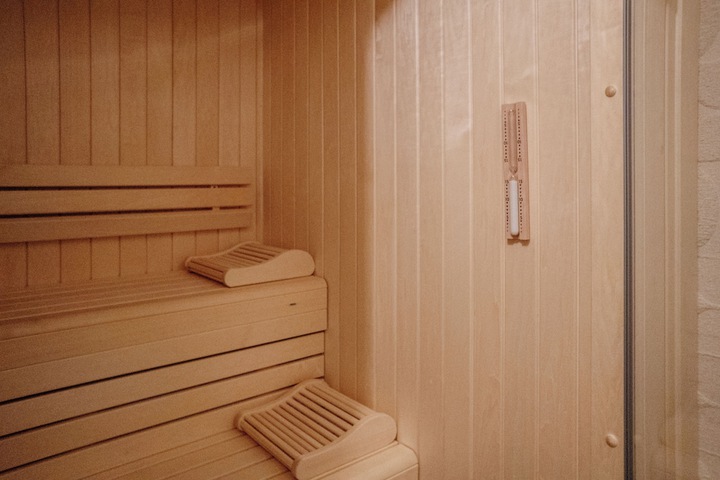 Spa 36 of 45