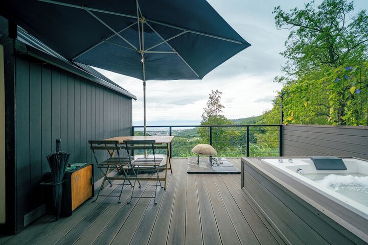 Terrace/Patio 18 of 42