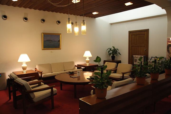 Hotel Interior 6 of 48