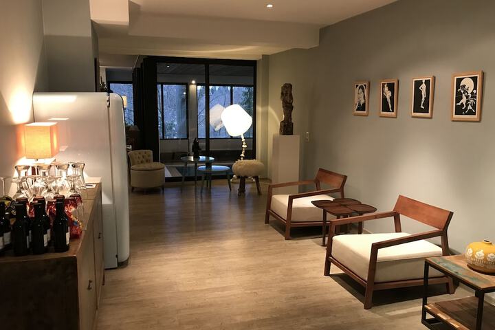 Hotel Interior 9 of 56