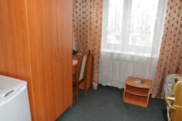Room 32 of 58