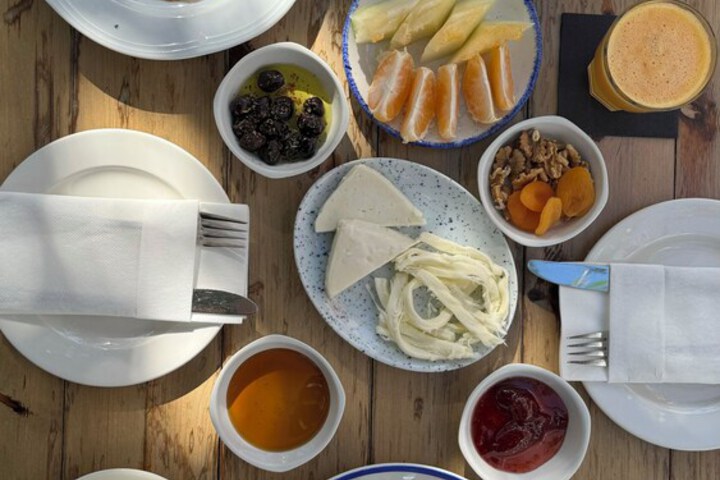 Breakfast/Coffee Service 76 of 78
