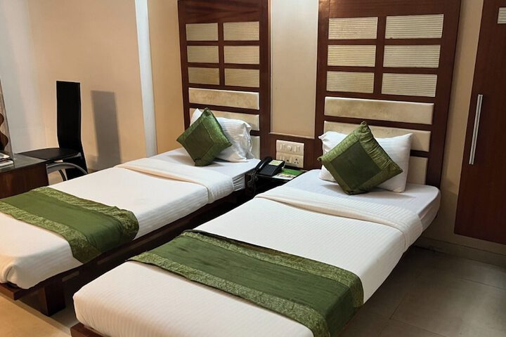 Room 41 of 66