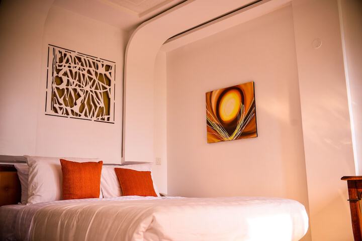 Room 14 of 40