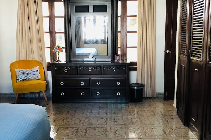 Room 36 of 170