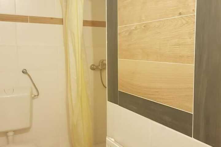 Clean Restrooms