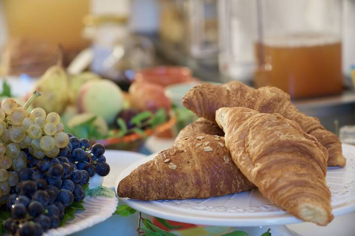 Breakfast/Coffee Service 57 of 73