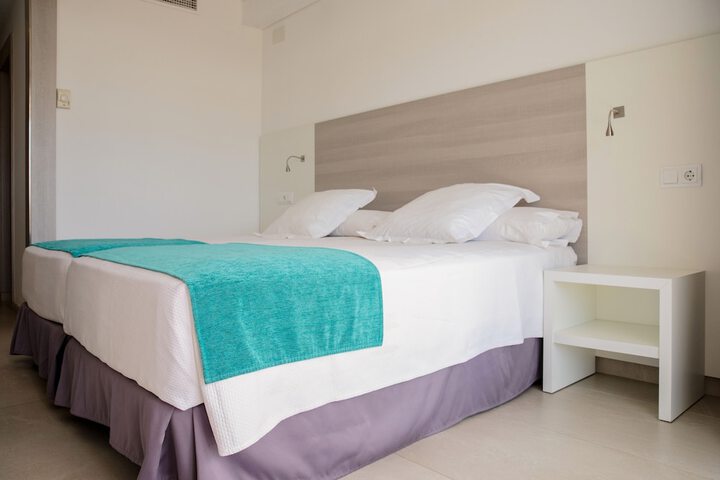 Room 15 of 71