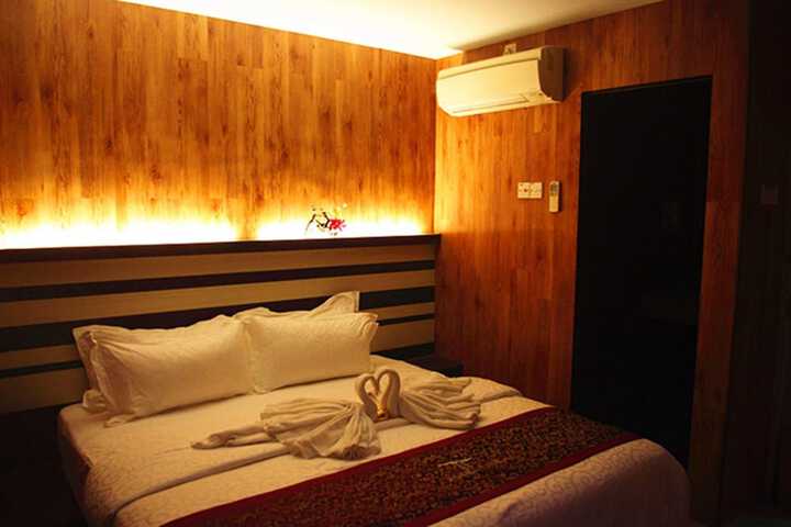 Room 22 of 44