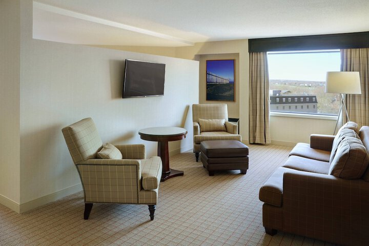 Room 26 of 75