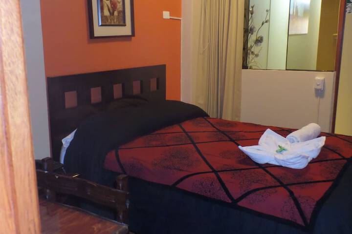 Room 6 of 32