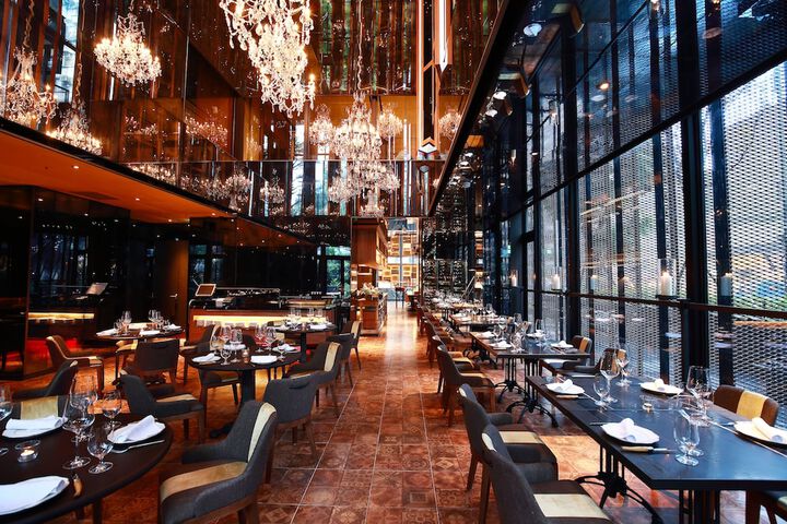 Dining 49 of 70