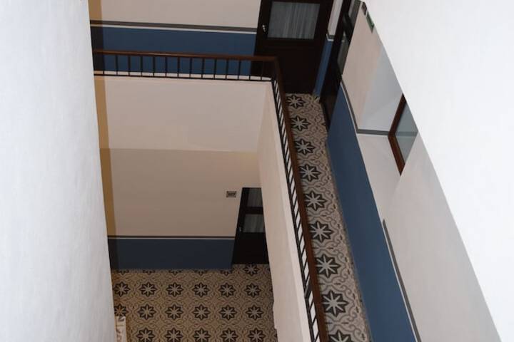 Ballroom/Hall 43 of 54