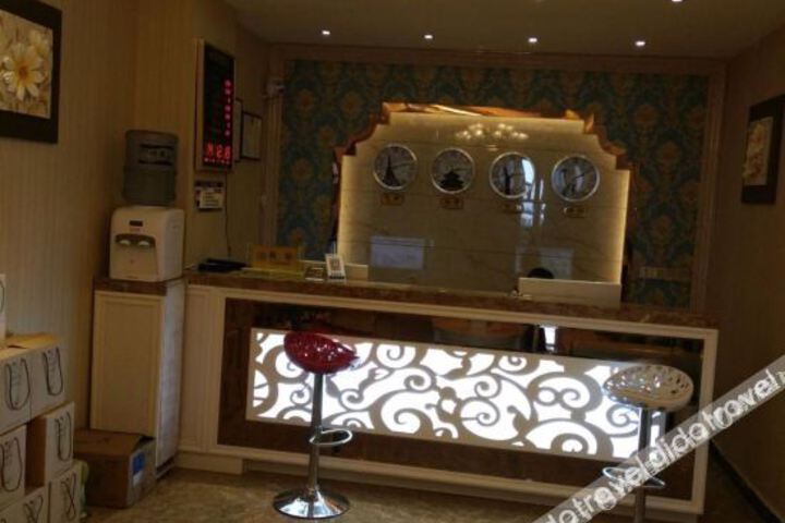 Hotel Interior 8 of 11