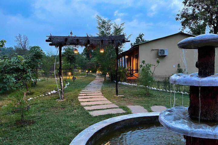 Photo of Grand Narmada Jungle Homestay Resort - Bandhavgarh