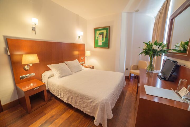 Room 8 of 41