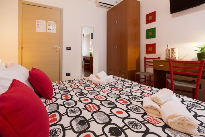 Room 19 of 47