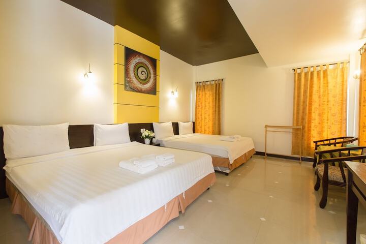 Room 3 of 36