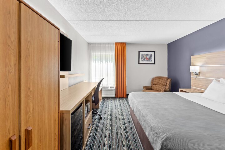 Room 40 of 80