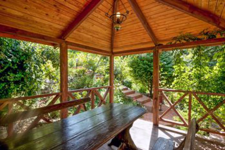 Terrace/Patio 170 of 176