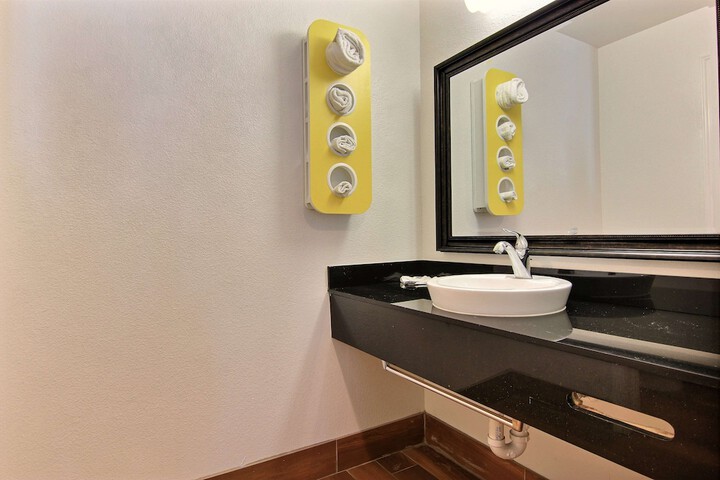 Clean Restrooms