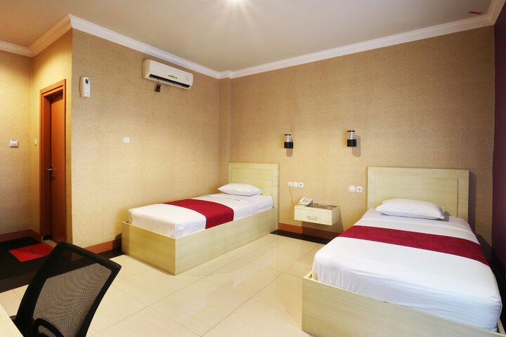 Room 13 of 47