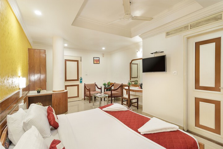 Room 14 of 34