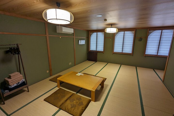 Room 7 of 38