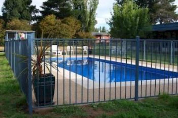 Pool 19 of 21