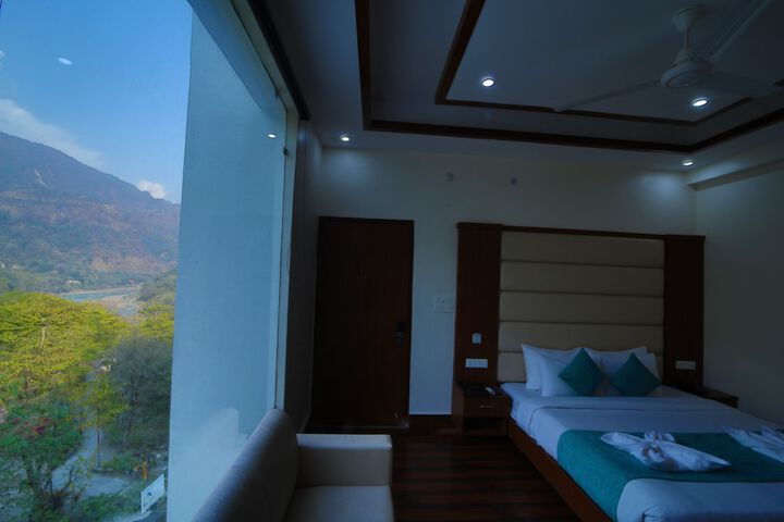 Hotel 64 of 65