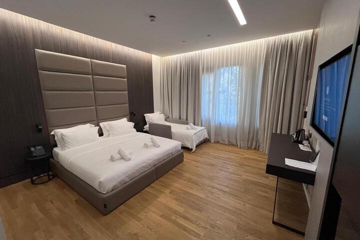 Room 14 of 44