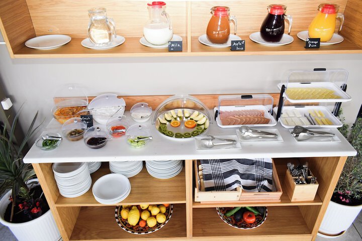 Breakfast/Coffee Service 64 of 74