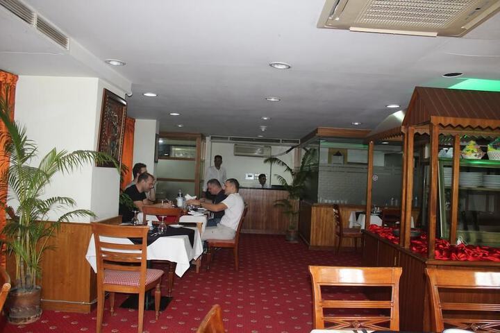 Hotel Eastern Residence