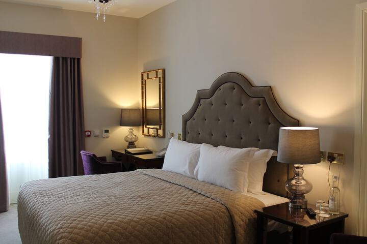 Room 19 of 57