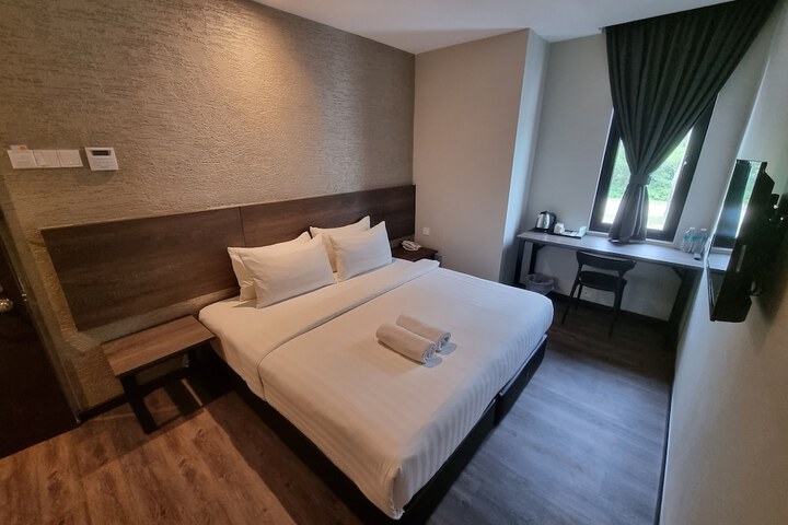 Room 92 of 138
