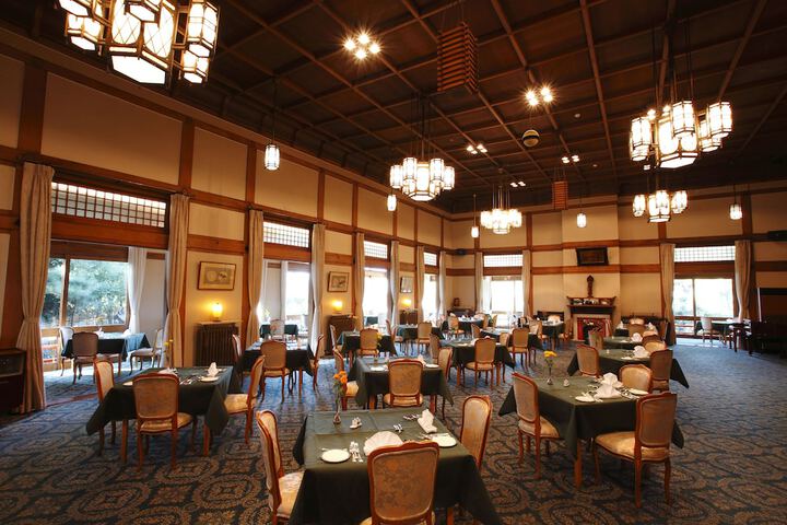 Dining 84 of 120