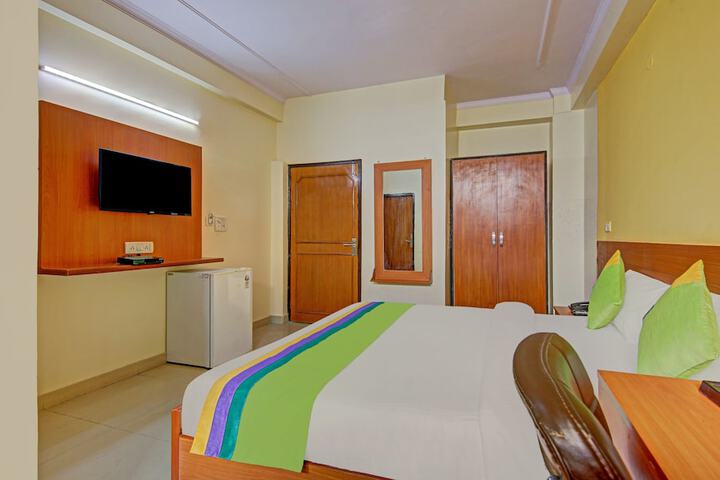 Room 35 of 50