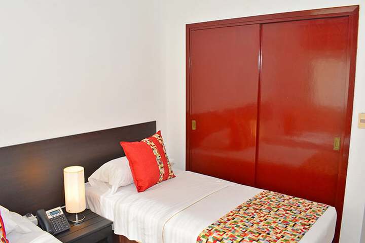 Room 7 of 46