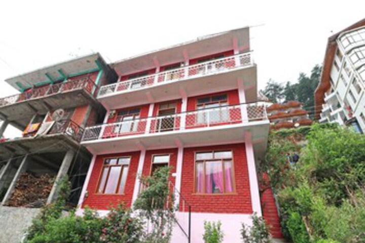 OYO 14238 Home Valley View Studios Hadimba Road