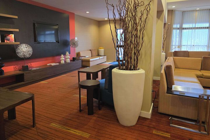 Hotel Interior 11 of 135
